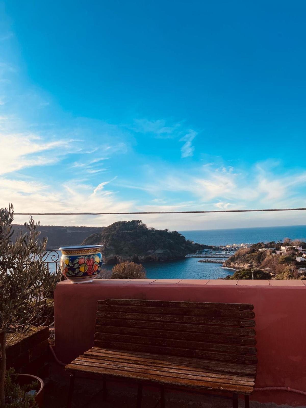 Sole Chiaro Home Procida Exterior photo
